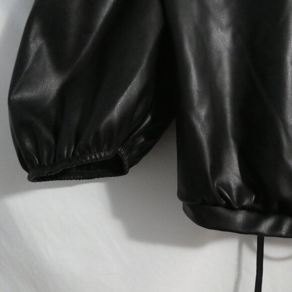 DIVIDED H&M | medium | Black Laced Detail Top | Puff Sleeve NWOT - Picture 5 of 16